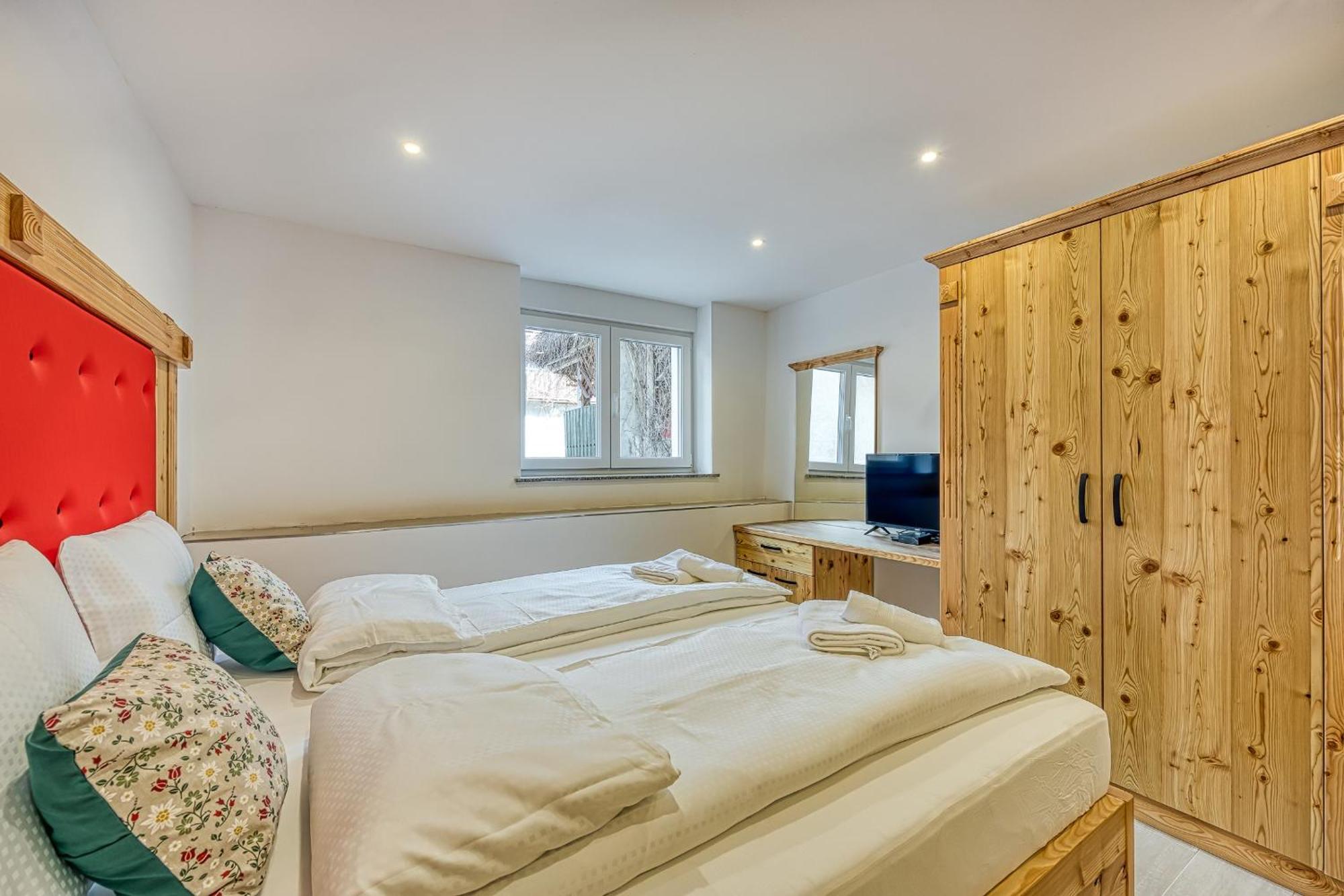 Apartments Viktor Rateče Kamer foto