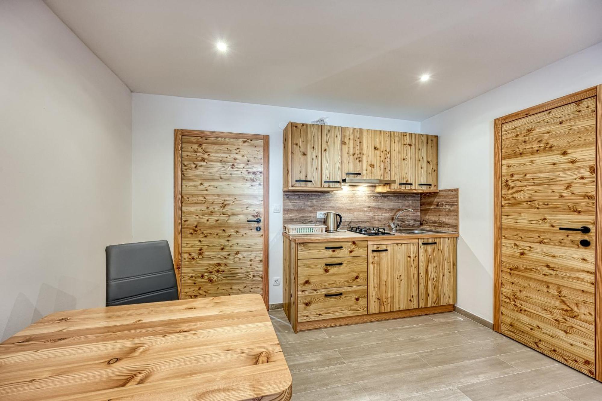 Apartments Viktor Rateče Kamer foto